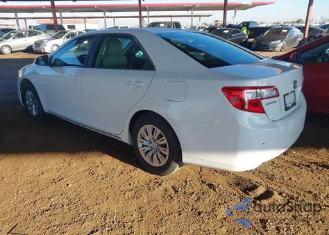 2012 Toyota Camry Hybrid Le z USA, uszkodzony, nr VIN 4T1BD1FK5CU008356